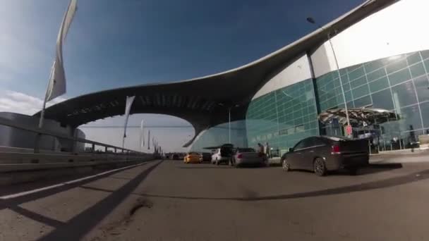 Driving thru Sheremetyevo airport. Terminal D — Stock Video