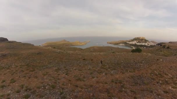 Vista aérea a Lindos en Grecia . — Vídeo de stock