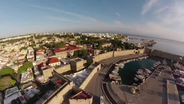 Caballeros Gran Palacio Maestro en la isla de Rodas, Grecia . — Vídeo de stock