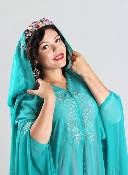 Adult woman in arabian dress — Stock Photo, Image