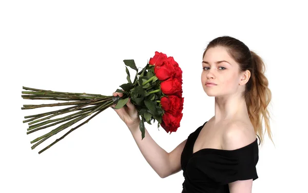 Όμορφο κορίτσι με το σύνολο των τριαντάφυλλων — Φωτογραφία Αρχείου