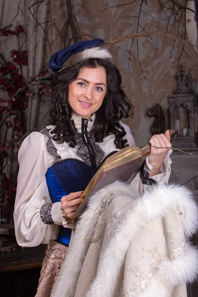 Woman in 19th century hunting dress — Stock Photo, Image