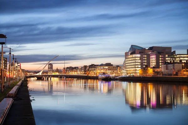 Dublin City Center při západu slunce — Stock fotografie