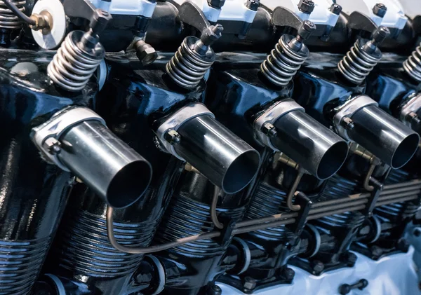 Closeup photo of a clean engine — Stock Photo, Image