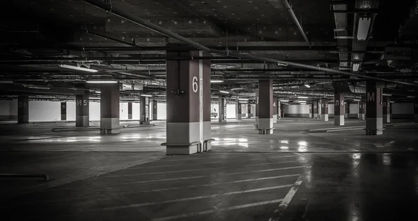 Parede de estacionamento vazia. Contexto industrial urbano — Fotografia de Stock