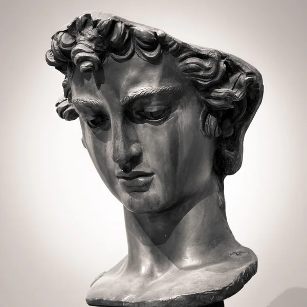 De oude marmeren portret buste — Stockfoto