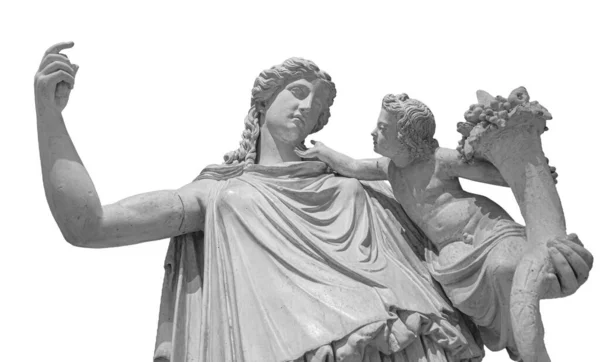 Antik szobor Eirene a csecsemő Ploutos elszigetelt fehér háttérrel. Béke Istennője gyönyörű fiatal nő cipeli a cornucopia — Stock Fotó