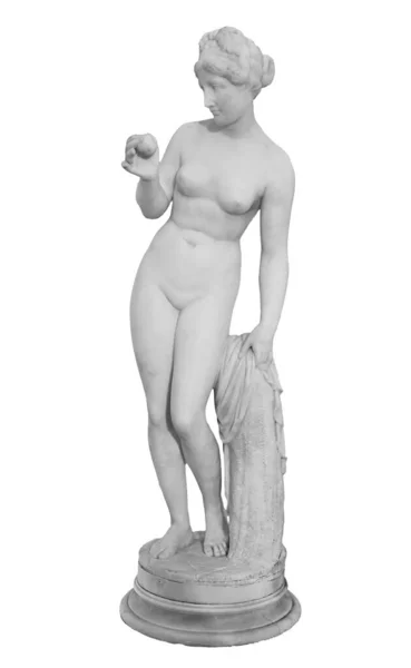 Antigua estatua de mármol de una mujer desnuda. Escultura femenina desnuda antigua. Escultura aislada sobre fondo blanco — Foto de Stock