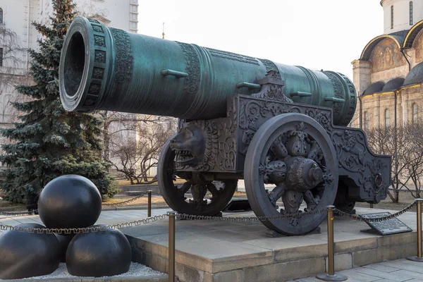 Tsar-pushka (King-cannon) in Moscow Kremlin. Russia — Stock Photo, Image