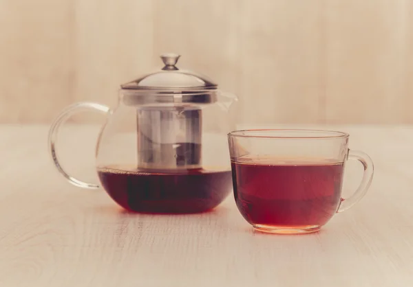 Tea pot with and cup — Stock Photo, Image