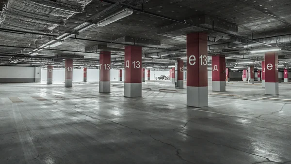 Lege parkeerplaats muur. stedelijk, industrieel achtergrond — Stockfoto