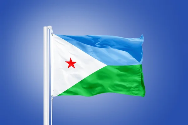 Mavi bir gökyüzü karşı uçan Cibuti bayrağı — Stok fotoğraf