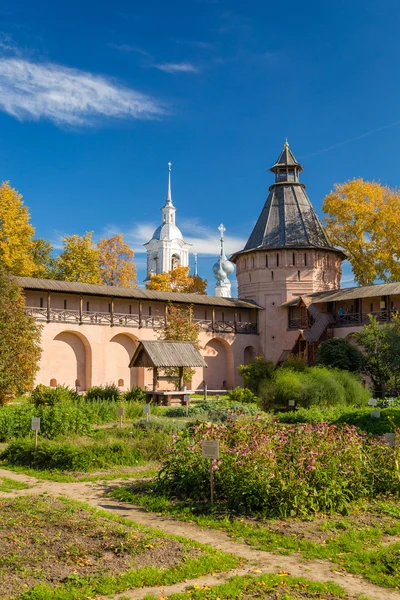 Mosteiro ortodoxo. Suzdal, Rússia . — Fotografia de Stock