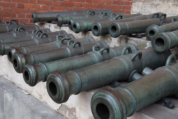 Old cannons shown in the Moscow Kremlin — Stock Photo, Image