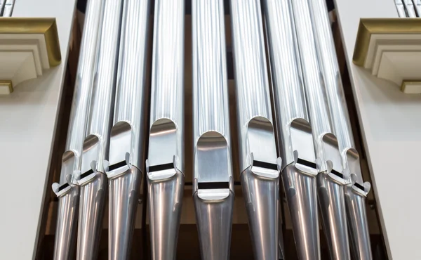 Modern çelik organ boru Close-Up — Stok fotoğraf