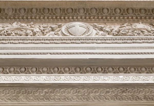 White decorative plaster moldings — Stock Photo, Image