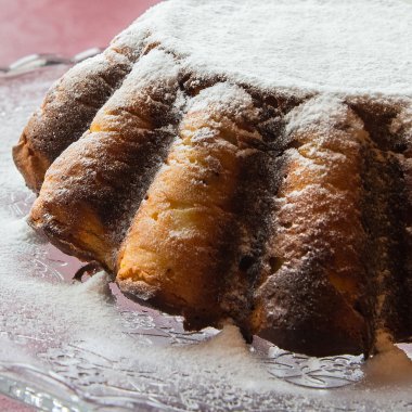 Süzme peynir güveci.