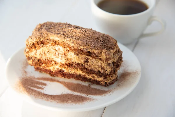 Torta Cioccolato Sul Piatto Bianco — Foto Stock