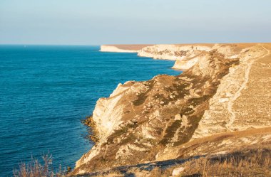 Tarhankut Yarımadası kıyısında. Kırım