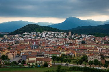 Şehir manzarası Olot, Girona, İspanya