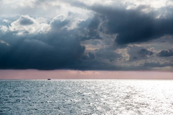 Seascape Lodí Obzoru Černé Moře — Stock fotografie