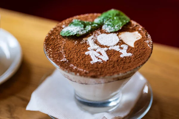 Tiramisu Inscription Love Tiramisu Traditional Italian Dessert Mascarpone Cheese Biscuit — Stock Photo, Image