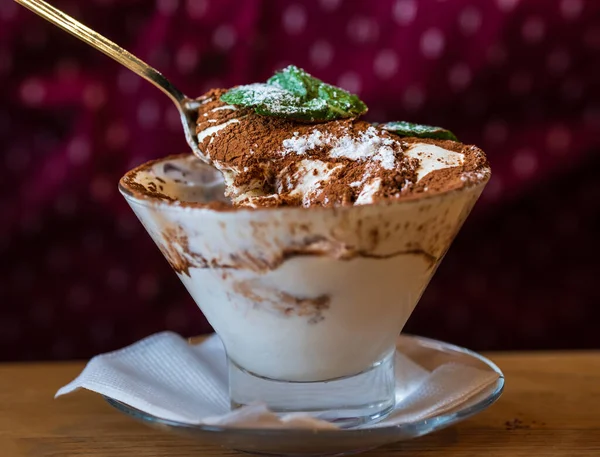 Tiramisu Traditional Italian Dessert Mascarpone Cheese Biscuit Glass — Stock Photo, Image