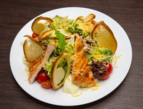 Salada de filete de frango — Fotografia de Stock
