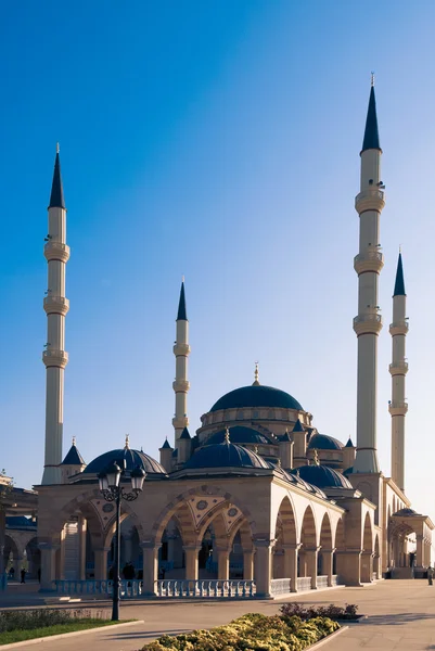 Çeçen Cumhuriyeti'nin ana Camii