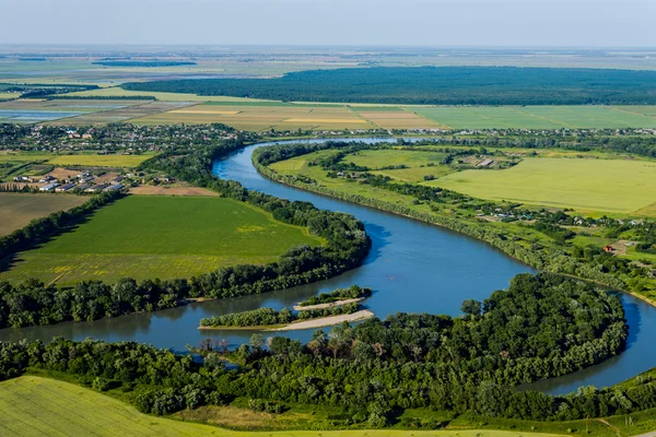 Krajina s řekou — Stock fotografie