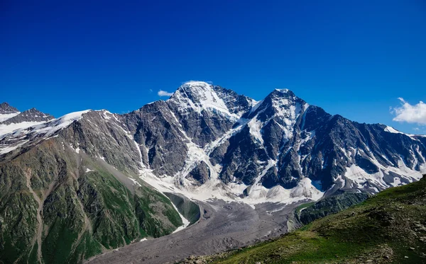 Mount Donguz Orun, ledovec sedm — Stock fotografie