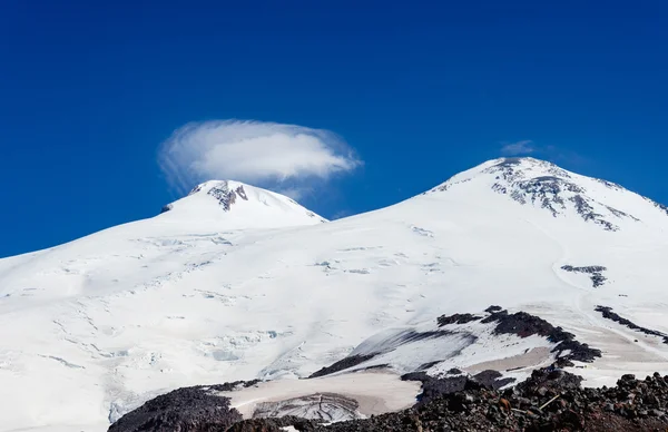 Pico Elbrus, Cáucaso — Foto de Stock