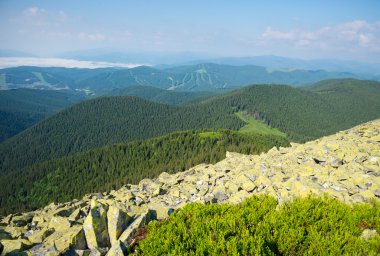 Karpatlar dağlar. Bukovel, Ukrayna