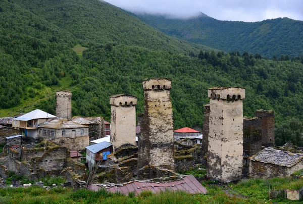 Архитектурные памятники Верхней Сванетии — стоковое фото