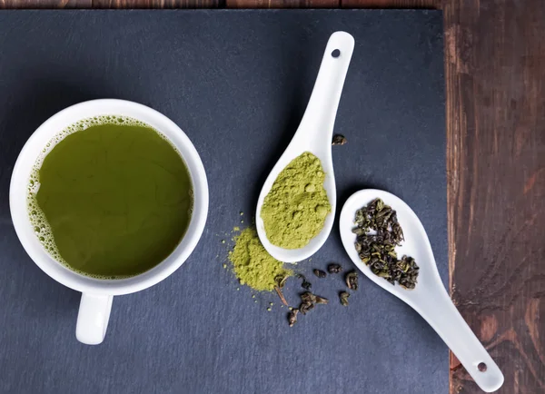 Matcha-Tee in einer Tasse — Stockfoto