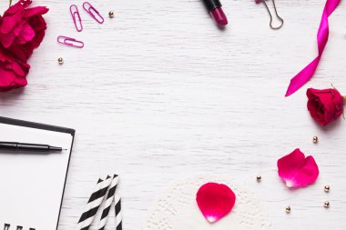 Sevimli kadınsı aksesuarları