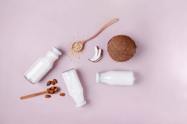 Farklı türde süt ürünleri vejetaryen sütü