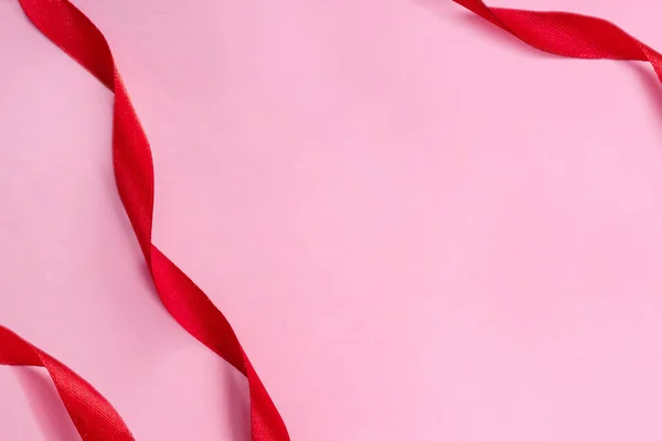 粉色背景的红光带 — 图库照片