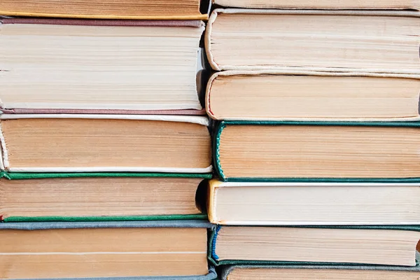 Pile of stacked old books — Stockfoto