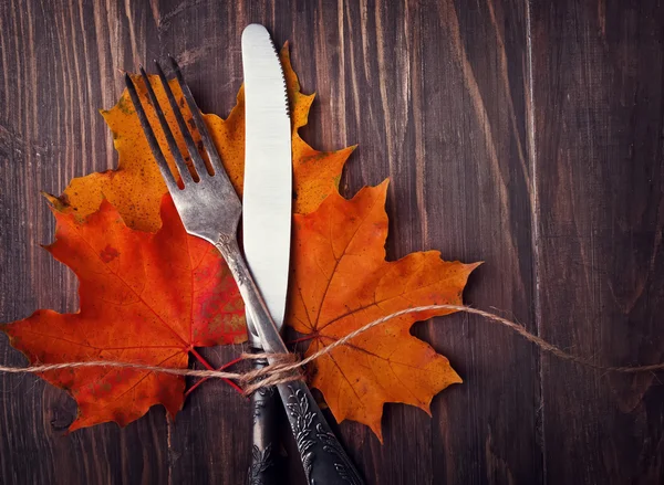 秋のテーブルセッティング — ストック写真