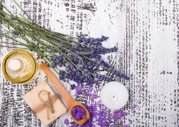 Spa still life with lavender and aroma oil — Stock Photo, Image