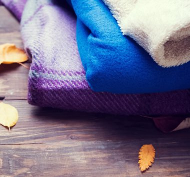 Sıcak sıcak battaniye yığını