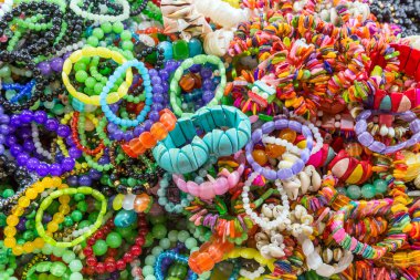 taş takı kolye bilezik