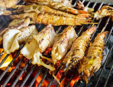 Grilled squids stuffed
