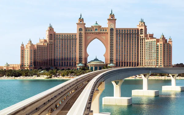 Atlantis the Palm hotel in Dubai, — Stock Photo, Image