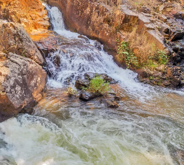 Cachoeira na rocha Dalat — Fotografia de Stock