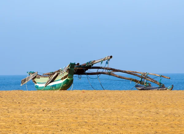 Barco de pesca em Sri Lanka — Fotografia de Stock