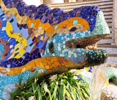 kertenkele, Çeşme mozaik semender