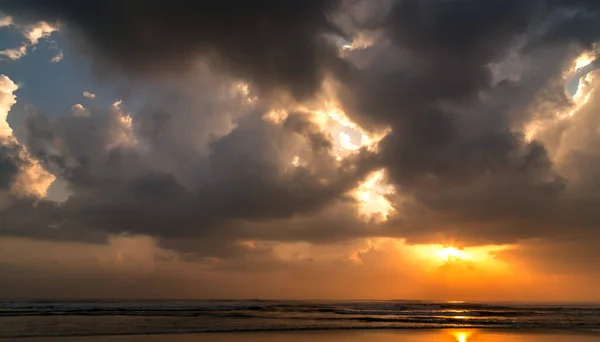 Céu Com Uma Textura Nuvens Macias — Fotografia de Stock