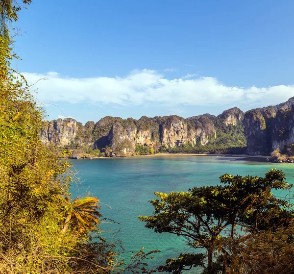 Limestone Karsts Landscape Railay Beach Nature Scenery Country Scenic Image — Stock Photo, Image